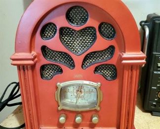 Rhapsody Multi-Frequency Receiver Model RY-610 And Jwin Model JK-111 Radio