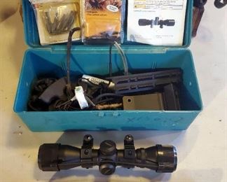 Simons Crossbow Scope 4 x 32 MM In Original Box With Satellite Field Points