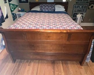 Pine sleigh bed