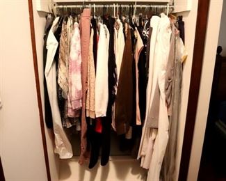 Women's clothes ($2 per hanger)