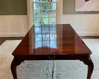 Bernhardt Dining Room Table - 100"l x 46"w x 30"h                                                                                                          Leaf - 24"