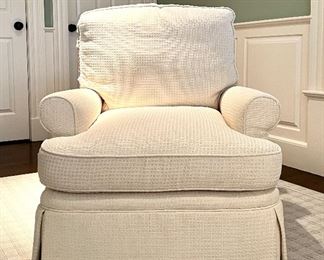 Down Swivel Armchair - 31.5"l x 23"w x 33"h  