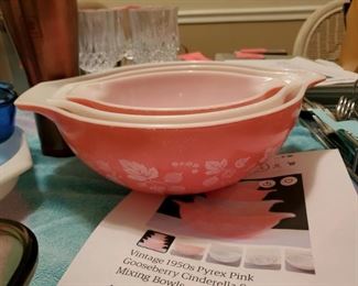 1950's Pyrex Pink Gooseberry