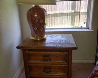 Nightstand
Lamp