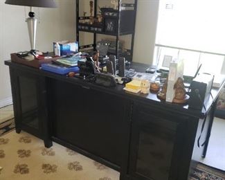 Display Desk
Office Supplies 
Rug