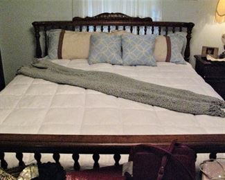 Solid Wood King Bed