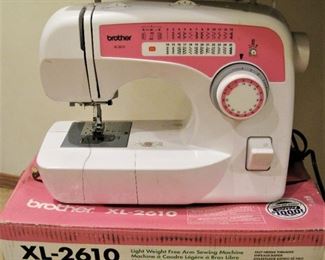 Light Weight Brother Sewing Machine