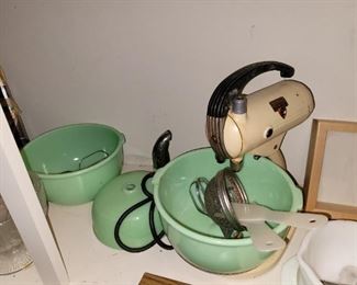 Green jadite mixer