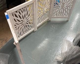 Item # 20 Small white screen $30 25” X 69” - 4 panel