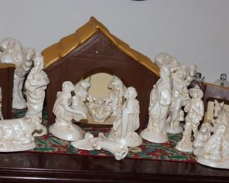 NATIVITY SETS