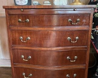 Drexel Heritage Chest of Drawers / Side / Bedside Table with Hidden Pull Out Tray. Measures 24" W x 15"D x 30" H. Photo 1 of 2.