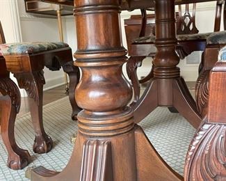 Henredon Double Pedestal Dining Table with Banded Inlaid Top. 68" L x 48" W x 29" H with 28' Clearance. Leaves available but still looking for them! Photo 5 of 5.