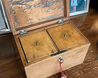 Antique Tea Caddy Box. Photo 1 of 3.
