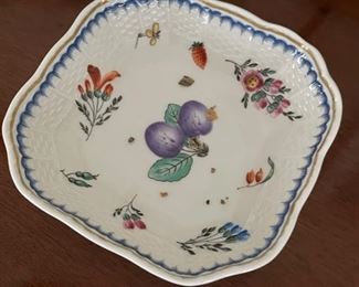Richard Ginori Italy Porcelain Tray. Photo 1 of 2.