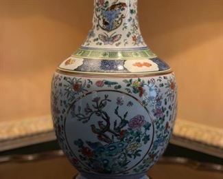 Chinoiserie Table Lamp. Photo 2 of 2.