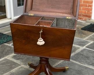 Antique English Mahogany Cellarette with Original Liner. Circa 1840. Measures 22" W x 14" D x 30" H. Photo 3 of 4.