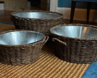 Set of baskets with aluminum beverage inserts. Photo 2 of 2.