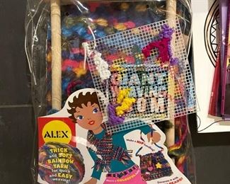 Alex Giant Weaving Loom.