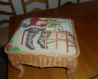 SANTA STOOL