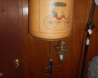 ANTIQUE FLOOR LAMP