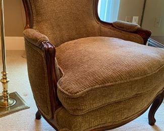 Beautiful Pair of Mahogany Gentleman's Lounge Arm Chairs with Feather Seats
