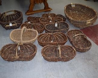 Lot 4600 Choice of 14