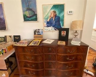 Antique ‘Serpentine’ Crotch Mahogany dresser