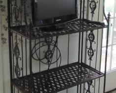 Metal Bakers Rack