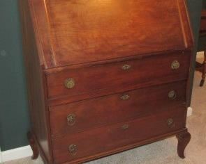 Cherry Drop Front Desk