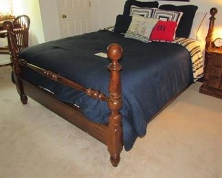 Complete Queen Size Cannonball Style Bed