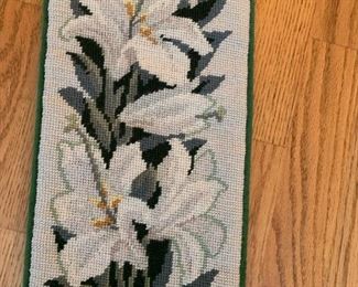 #49	Needlepoint lilly bell pull - brass with bell 72x8	 $75.00 
