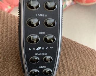 #66	Lazy Boy brown fabric electric recliner	 $175.00 
