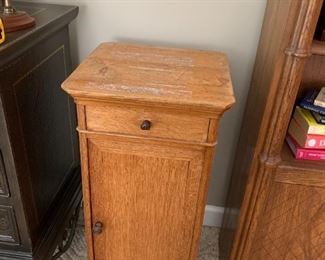 #79	Antique end table 1 drawer 1 door 1 shelf as is (finish on top) 15x15x32	 $75.00 
