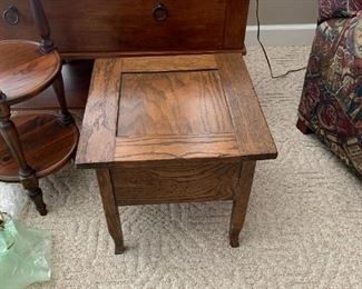 #87	Oak square cabinet with shoe shine insert 16x16x16	 $100.00 
