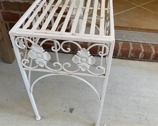 #108	Metal White Painted Side table   11x15x18	 $20.00 
