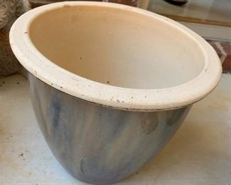 #124	Clay Pot w/Glazed Painted Sides - 12x10	 $20.00 
