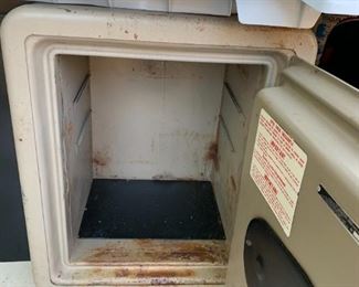 #133	Sentry Safe - w/combo - Interior Meas.   15x12x11D  (as is rust) Fireproof	 $100.00 
