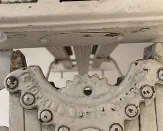 #177	White Metal Towel Hanging Rack - 32x14	 $30.00 
