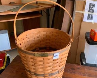 #196	Longaberger Bankers Waste Basket - 13" Tall	 $40.00 
