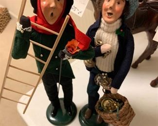 #276	Byers Choice Candle vendor & Chimney Sweep	 $40.00 
