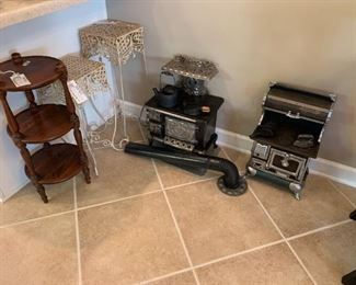 #298	miniature	Bucks Stove & Range Salesman Sample Cast Iron 25x16	 $500.00 	
#299	miniature	Qualified Range Co. T. Recovery 21x13	 $500.00 	
