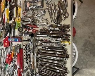 Quite a few Bluepoint tools.