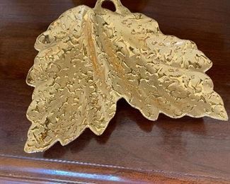 Weeping Bright Candy Dish