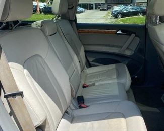 2008 Audi Q7, Custom Paint Job, Cream Leather Interior.  112,000 Miles in Fair Condition. Sound System Not Included - Starting Bid $5500.00