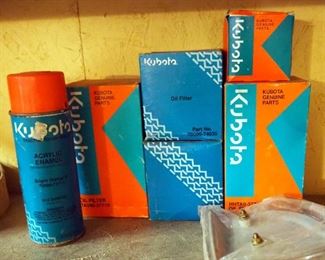 Kubota Oil Filters, Qty 4, And Orange Aerosol Paint