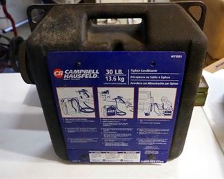 Campbell Hausfeld 30LB Syphon Sand Blaster