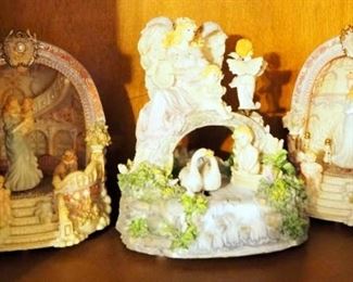 Music Box Assortment, Including Tunes My Favorite Things And Close To You