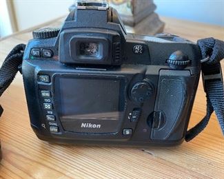 Nikon D70s digital camera