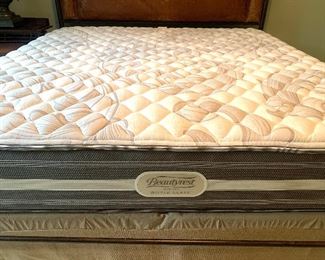 King size mattress/boxspring by Beautyrest