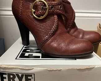 Frye ladies size 6.5 booties
